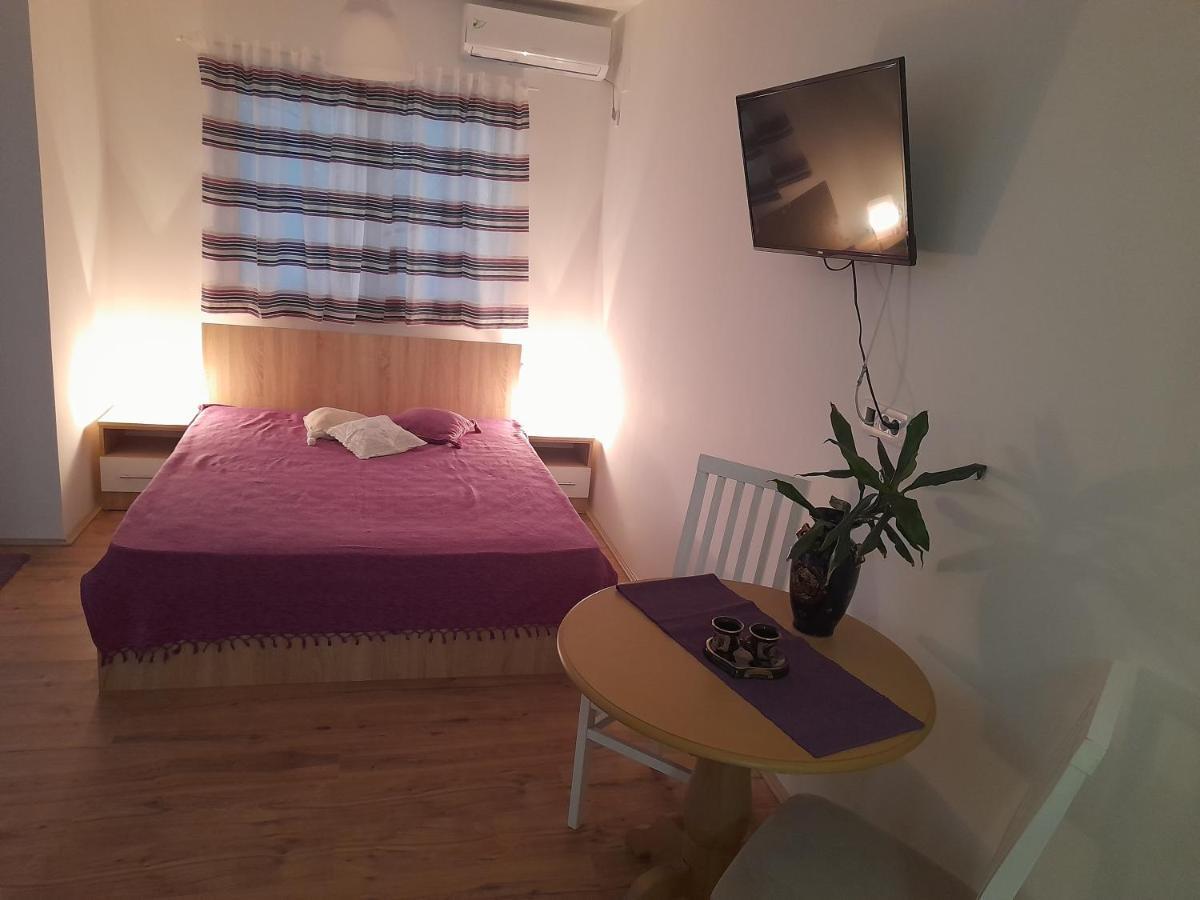 V & V Studio Apartments Ni Εξωτερικό φωτογραφία