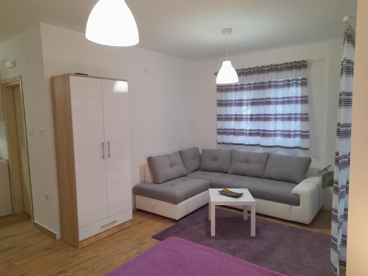V & V Studio Apartments Ni Εξωτερικό φωτογραφία