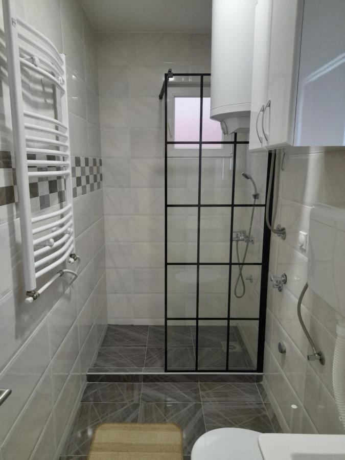 V & V Studio Apartments Ni Εξωτερικό φωτογραφία